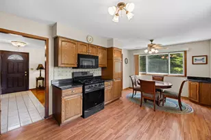 530 N Westwood Ave, Lombard, IL 60148 - Photo 9