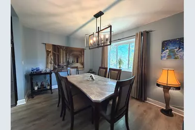 9375 Landings Lane #404, Des Plaines, IL 60016 - Photo 5