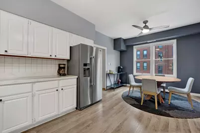 1326 W Ohio Street, Chicago, IL 60642 - Photo 5