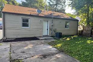 1407 Paula Dr, Champaign, IL 61821 - Photo 19