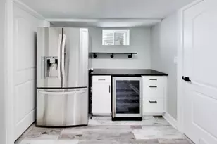 2055 Walnut Cir, Northbrook, IL 60062 - Photo 17