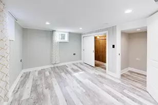 2055 Walnut Cir, Northbrook, IL 60062 - Photo 19