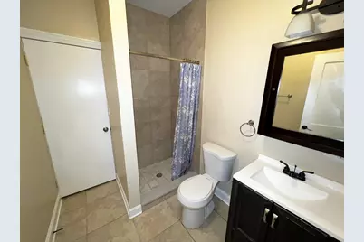3650 W Diversey Avenue #1Rear, Chicago, IL 60647 - Photo 9