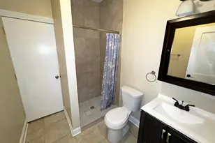 3650 W Diversey Ave, Chicago, IL 60647 - Photo 9