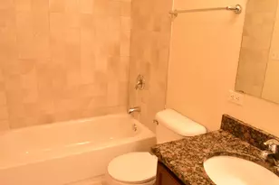 8255 Skokie Blvd, Skokie, IL 60077 - Photo 9