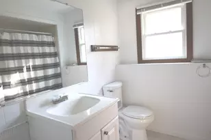5412 E Wonder Lake Rd, Wonder Lake, IL 60097 - Photo 11
