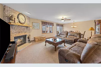 9001 E McEvilly Road, Minooka, IL 60447 - Photo 3