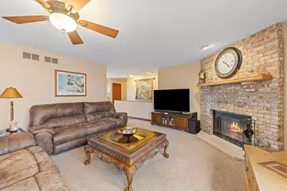 9001 E McEvilly Road, Minooka, IL 60447 - Photo 5