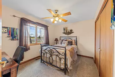 9001 E McEvilly Road, Minooka, IL 60447 - Photo 19
