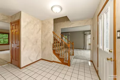 2340 Ridgewood Road, Lisle, IL 60532 - Photo 5