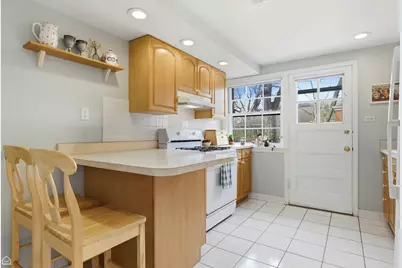 414 Barton Avenue, Evanston, IL 60202 - Photo 7