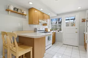 414 Barton Ave, Evanston, IL 60202 - Photo 7