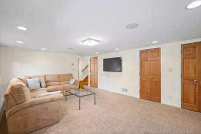 1016 Longmeadow Drive, Glenview, IL 60025 - Photo 13