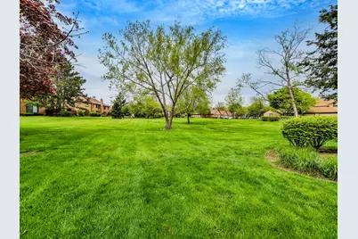 1336 Fairfax Lane, Buffalo Grove, IL 60089 - Photo 27
