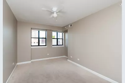 451 W Huron Street #703, Chicago, IL 60654 - Photo 13