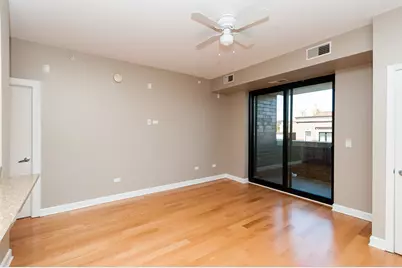 451 W Huron Street #703, Chicago, IL 60654 - Photo 7