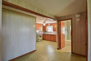 200 E George St, Odell, IL 60460 - Photo 7