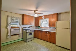 200 E George St, Odell, IL 60460 - Photo 9