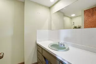 5619 W Park Ave, Cicero, IL 60804 - Photo 19