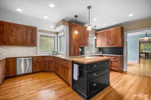 405 N Washington Ave, Park Ridge, IL 60068 - Photo 9