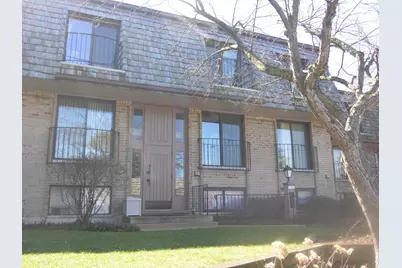 1706 Northfield Square #D, Northfield, IL 60093 - Photo 1