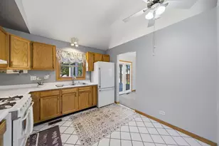752 Rosanne St, Lockport, IL 60441 - Photo 15