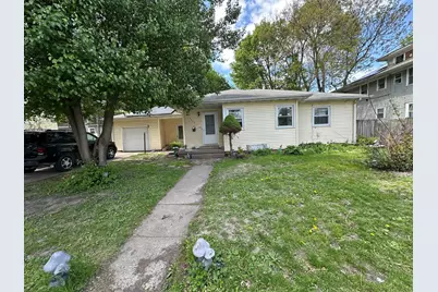 1312 Pershing Avenue, Davenport, IA 52803 - Photo 1