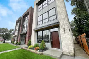 4315 S Indiana Ave, Chicago, IL 60653 - Photo 1