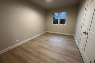 4315 S Indiana Ave, Chicago, IL 60653 - Photo 13