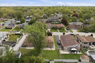 9536 Tripp Ave, Skokie, IL 60076 - Photo 41