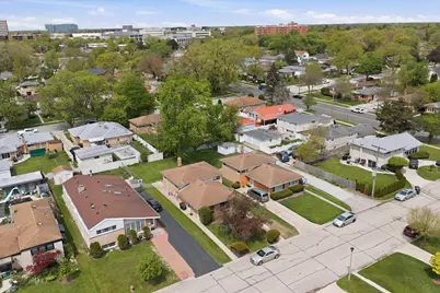 9536 Tripp Avenue, Skokie, IL 60076 - Photo 39