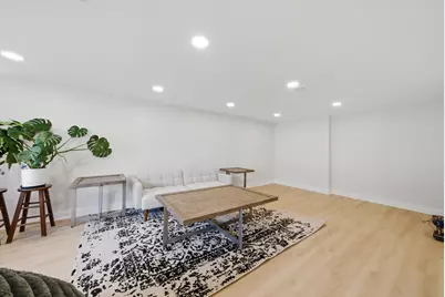 9536 Tripp Avenue, Skokie, IL 60076 - Photo 29