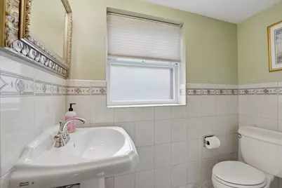 3955 W Greenleaf Avenue, Lincolnwood, IL 60712 - Photo 25