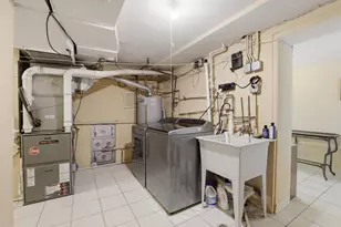 3955 W Greenleaf Ave, Lincolnwood, IL 60712 - Photo 27