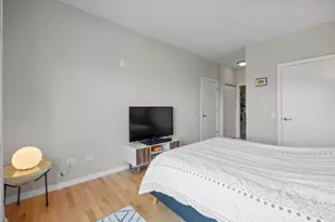 1155 W Roosevelt Rd, Chicago, IL 60608 - Photo 15
