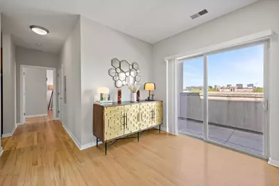 1155 W Roosevelt Road #506, Chicago, IL 60608 - Photo 7