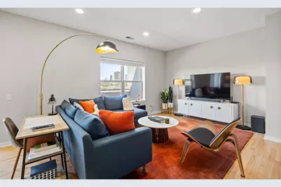 1155 W Roosevelt Road #506, Chicago, IL 60608 - Photo 5