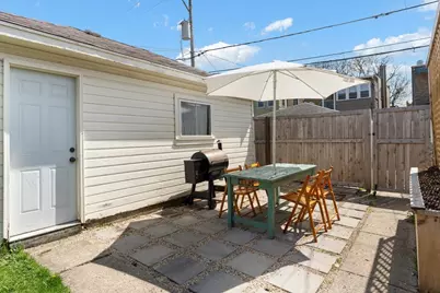 4721 W Wrightwood Avenue, Chicago, IL 60639 - Photo 33