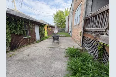 7811 S East End Avenue, Chicago, IL 60649 - Photo 39