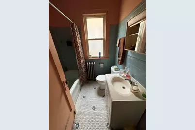7811 S East End Avenue, Chicago, IL 60649 - Photo 9