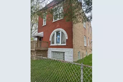 339 N Central Park Avenue, Chicago, IL 60624 - Photo 1