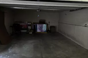 1500 W Grand Ave, Chicago, IL 60642 - Photo 25