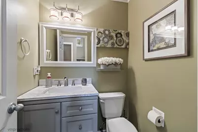 698 Fenwick Lane, South Elgin, IL 60177 - Photo 11