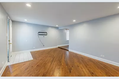 8912 S Ryan Road #HOUSE, Hometown, IL 60456 - Photo 7