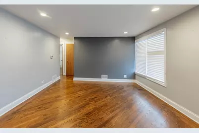 8912 S Ryan Road #HOUSE, Hometown, IL 60456 - Photo 3