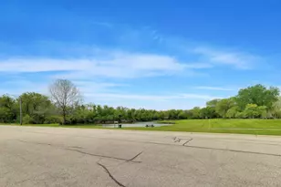 1410 N Scully Dr, McHenry, IL 60050 - Photo 31