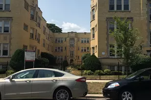 5054 N Wolcott Ave, Chicago, IL 60640 - Photo 1