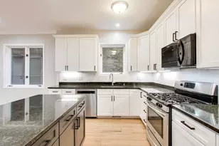 2031 W Augusta Blvd, Chicago, IL 60622 - Photo 7