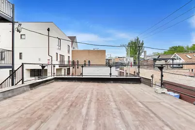 2031 W Augusta Boulevard #1, Chicago, IL 60622 - Photo 29
