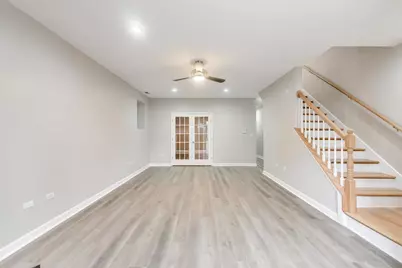 2031 W Augusta Boulevard #1, Chicago, IL 60622 - Photo 15